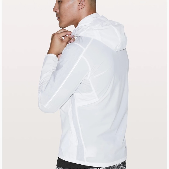 Active Jacket - Picture 3 of 4